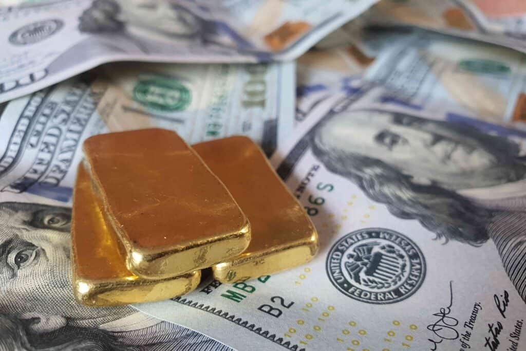 gold intrinsic value